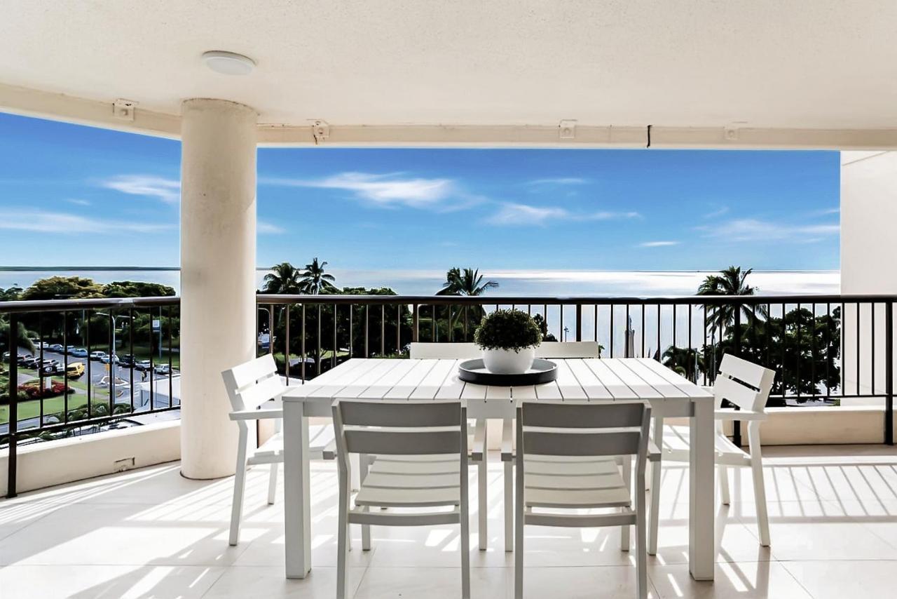 Aquarius Luxury Apartment Кэрнс Экстерьер фото
