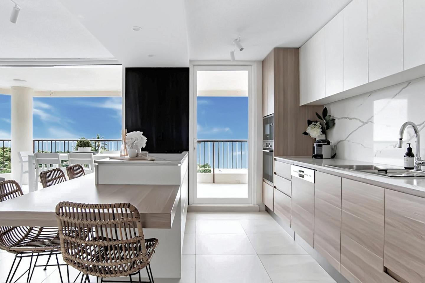 Aquarius Luxury Apartment Кэрнс Экстерьер фото